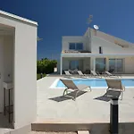 Aria - Villa *